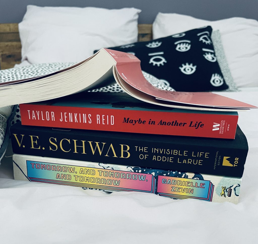 4 Books On My TBR Pile I Finally Want to Read | The Menzini Files